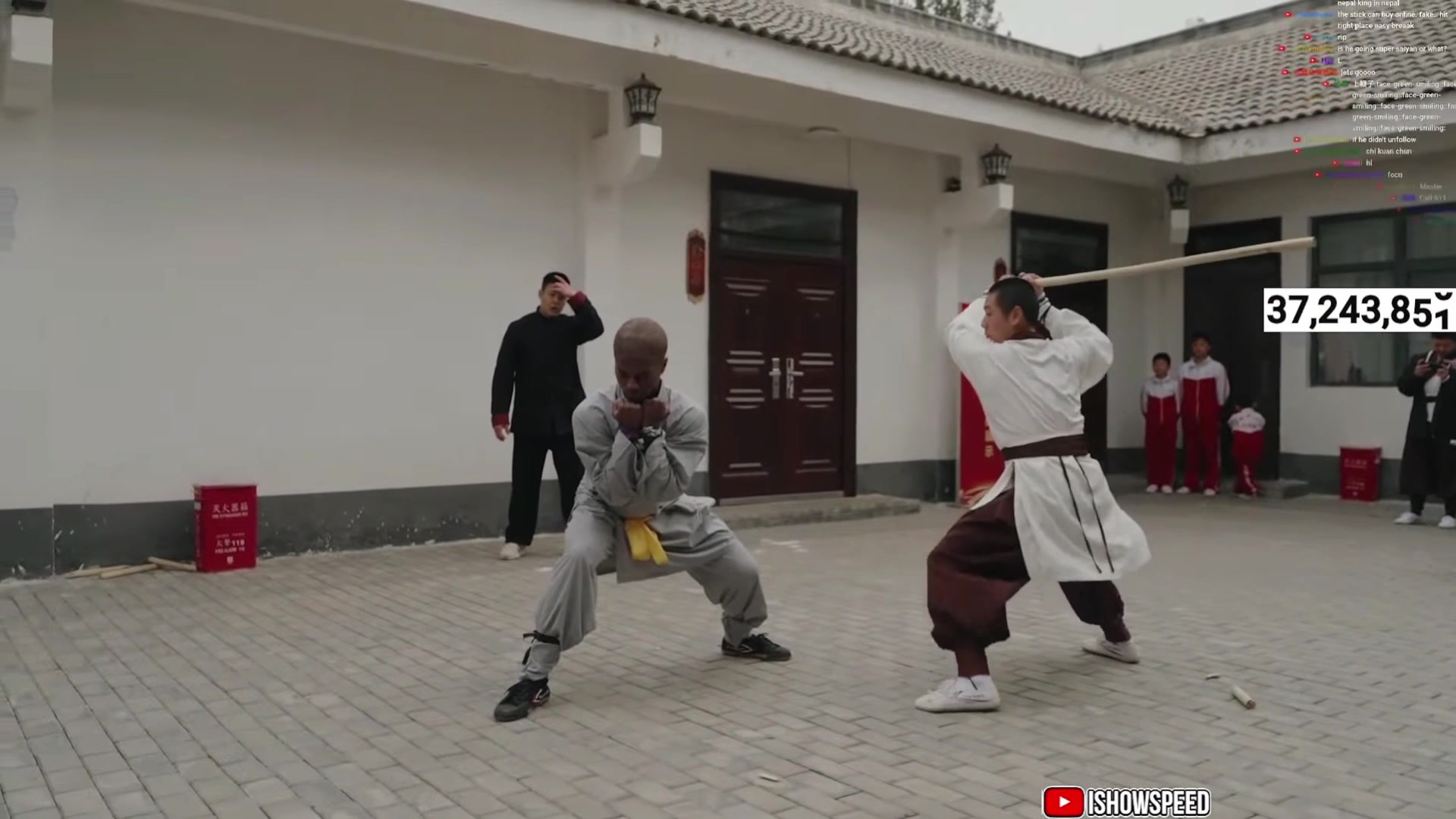 狠活兒！甲亢哥被師傅一棍子干趴下了