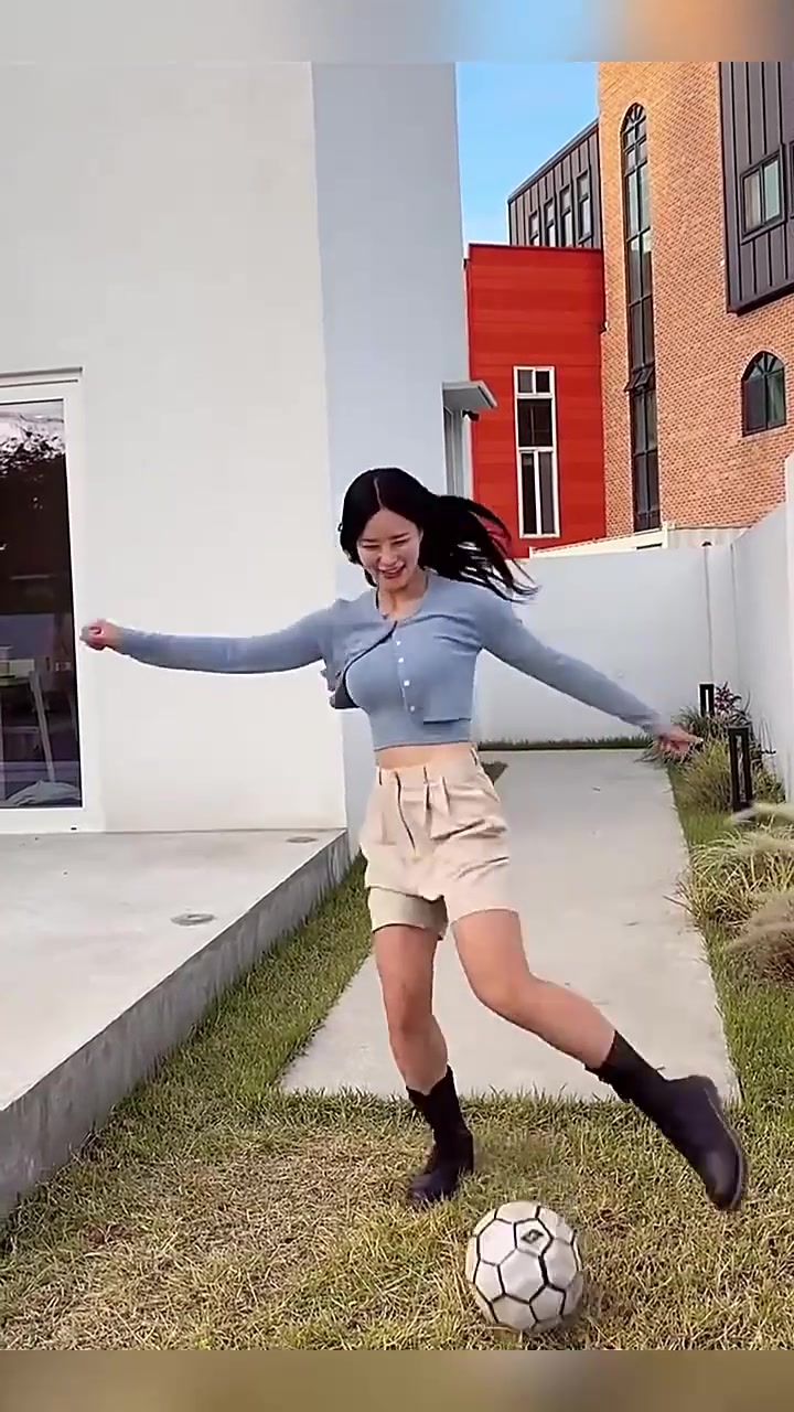 好好珍惜！有一個喜歡足球的女友是一種什么體驗？