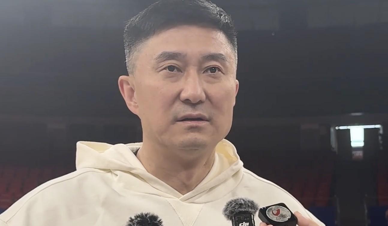 杜鋒：客戰上海要做好困難準備，看到球員努力我感到很欣慰