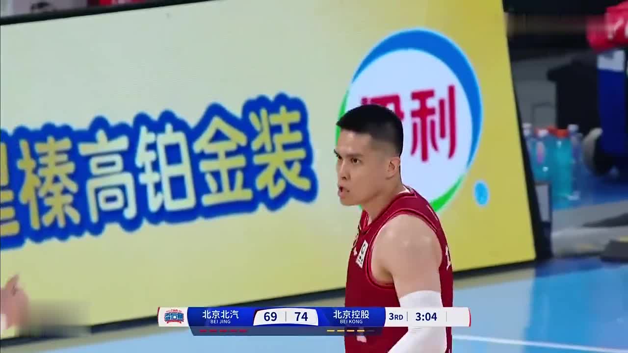 關(guān)鍵先生，陳盈駿14中6得到17分6助，第三節(jié)連中三分獨(dú)得13分